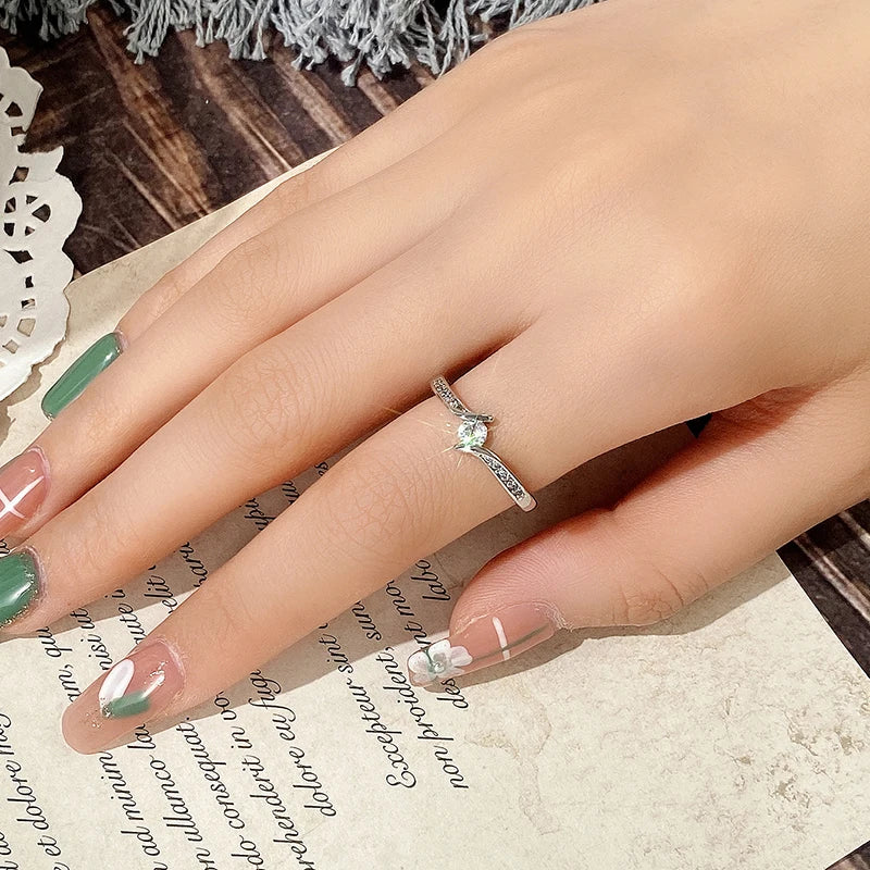 Women Minimalist Ring Inlaid Shiny Round Elegant Wedding Engagement Accessories Jewelry for Lady