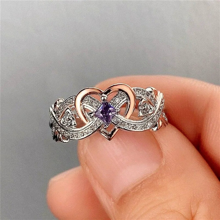Creative Women's Heart Rings with Romantic Rose Flower Design