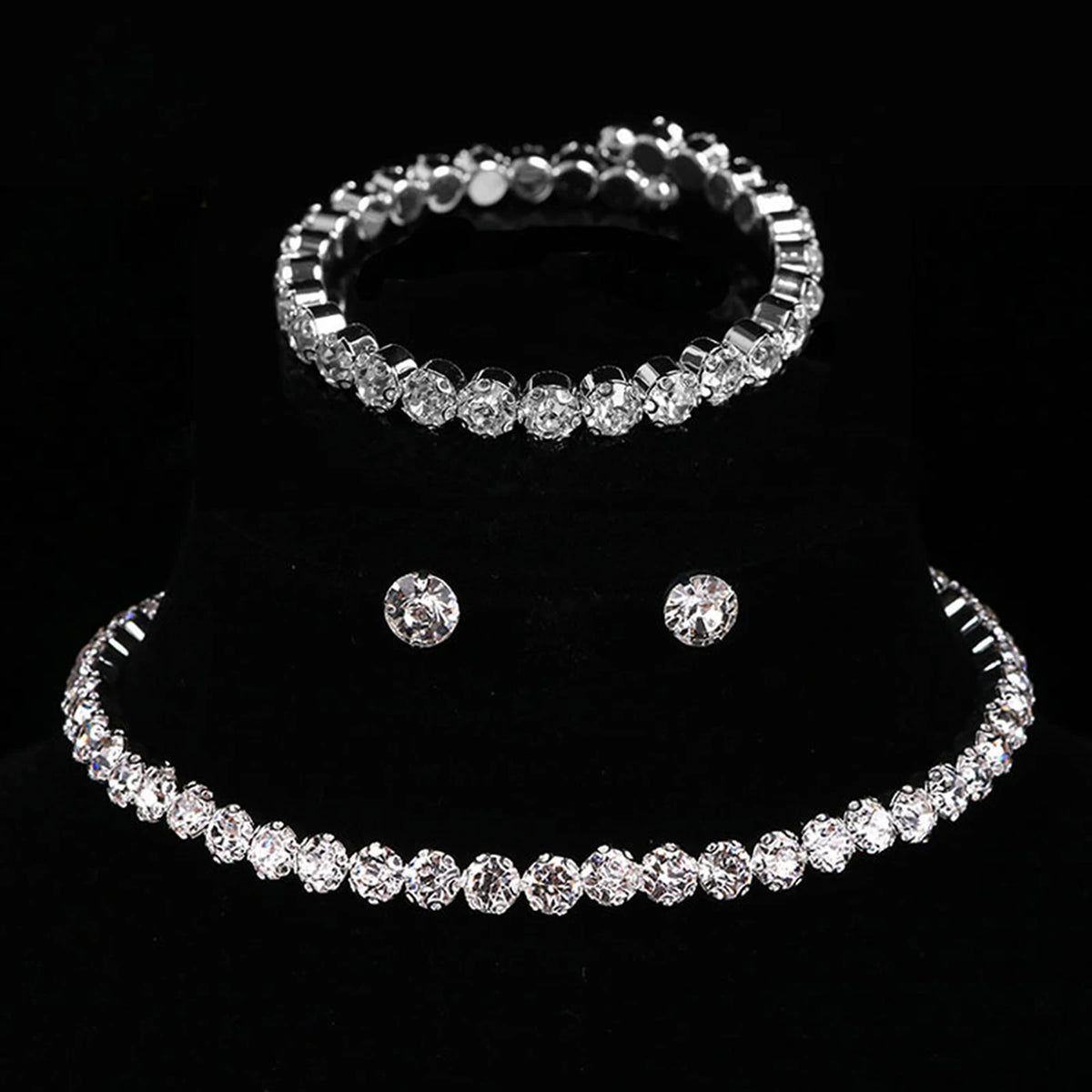 necklaces with earrings, bracelets, jewelry sets, banquet and party accessories