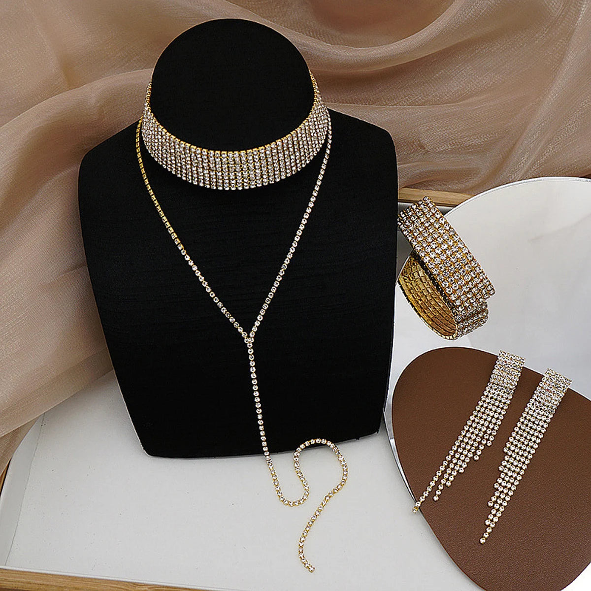 necklaces with earrings, bracelets, jewelry sets, banquet and party accessories